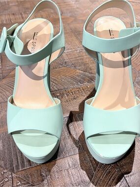 Call It Spring Mint Green Platform Slingback Heels Size 7- women